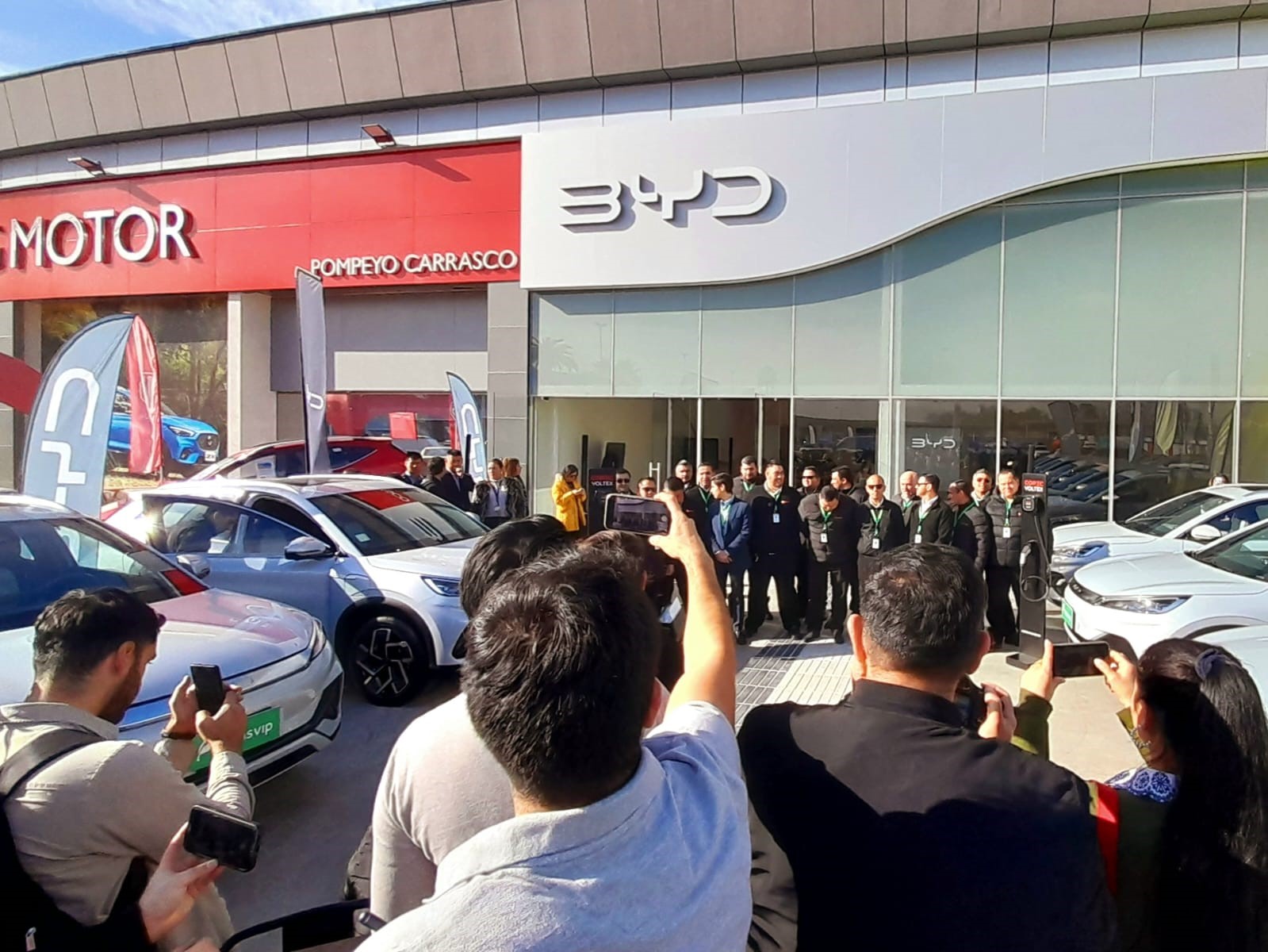 Byd Inaugura Su Primer Y Espectacular Nueva Tienda En Movicenter